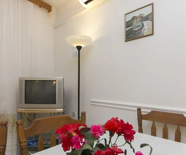 Slavica Apartamento *