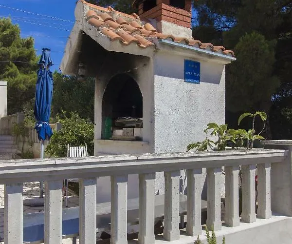 Slavica Apartamento Primošten